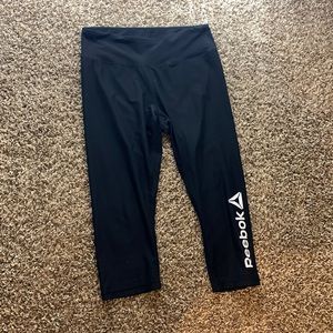 Capri leggings! Super cute!